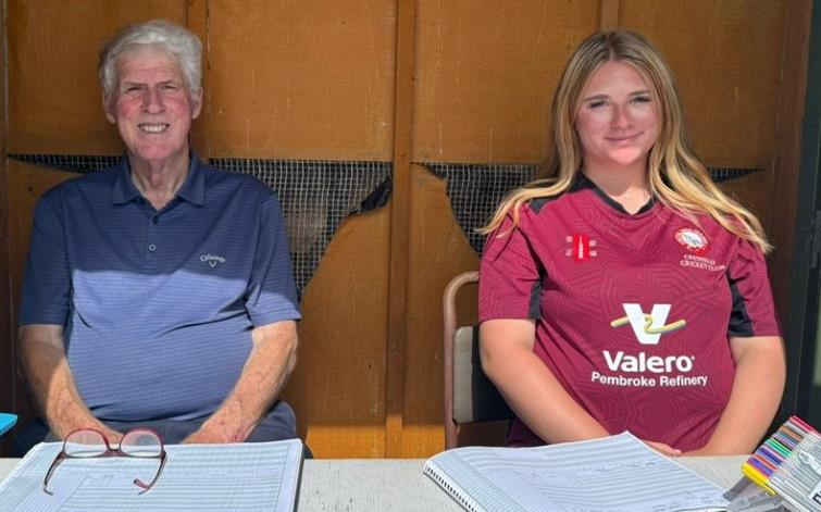 Scorers - Phil Tallett and Phoenix Phillips Scorers - Phil Tallett and Phoenix Phillips